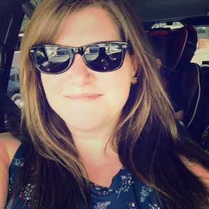 Meet your Posher, Kimberly